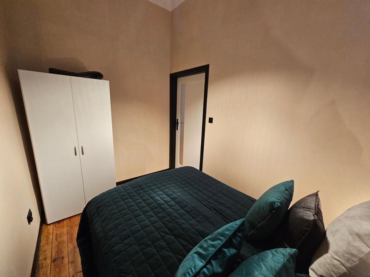 Alte Schule Apartment Zarska Ngoại thất bức ảnh