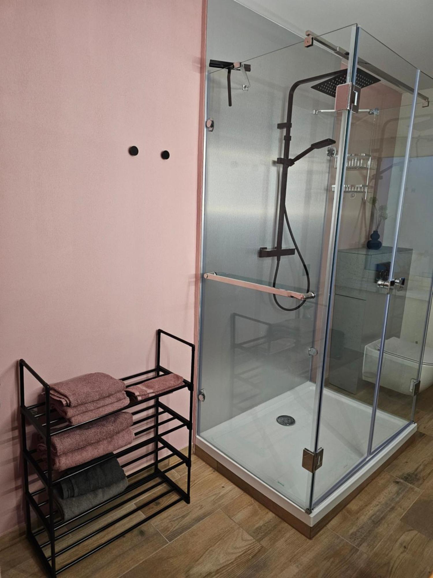 Alte Schule Apartment Zarska Ngoại thất bức ảnh